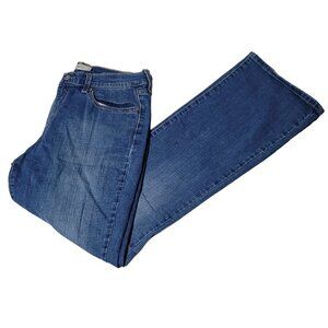 Levis 515 Boot Cut Jeans Womens Size 8 Mid Rise Medium Wash Denim Pants